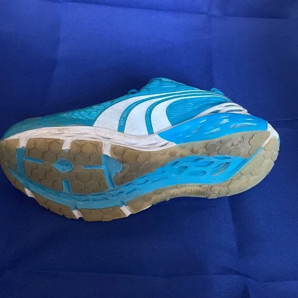 Puma Runners - Picture 10 of 12